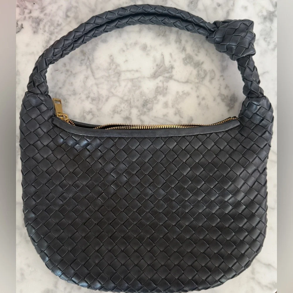Quince Black Sheep leather Hobo Bag small - Picture 1 of 6